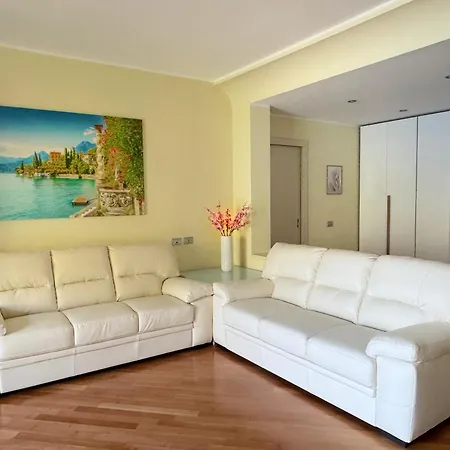 Appartement Grand View 3 *